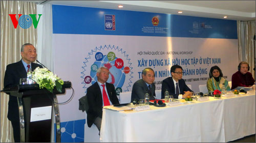 สร้างสรรค์สังคมแห่งการศึกษาที่ความคิดสร้างสรรค์และยั่งยืนในเวียดนาม